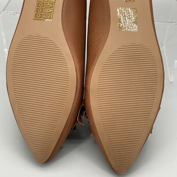 NEW Journee Collection Women’s Judy Pointed Toe Flats Tan Size 9.5W - Picture 10 of 10